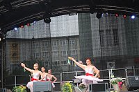 Die Eleven des Tanzstudio Radeva auf dem 47. Rolandsfest Bild: Die Eleven des Tanzstudio Radeva auf dem 47. Rolandsfest