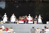 Die Eleven des Tanzstudio Radeva auf dem 47. Rolandsfest Bild: Die Eleven des Tanzstudio Radeva auf dem 47. Rolandsfest