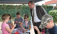 Landrat Jendricke in der Goldenen Aue unterwegs Bild: Landrat Jendricke in der Goldenen Aue unterwegs