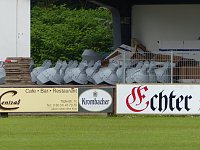 Bild: Der erste Mast ist geschafft