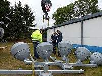 Bild: Der erste Mast ist geschafft
