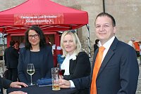 Ofenpraline zur Premiere Bild: Ofenpraline zur Premiere