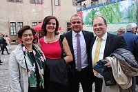 Ofenpraline zur Premiere Bild: Ofenpraline zur Premiere