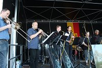 Sommerfest vor dem Nordhäuser Landratsamt Bild: Sommerfest vor dem Nordhäuser Landratsamt