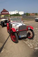 Oldtimer im Schlosspark Bild: Oldtimer im Schlosspark