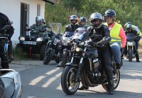 Bild: Coole Bikes auf hei&szlig;em Asphalt