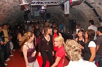 Raw Elements And Deep Grooves im Grease Bild: Raw Elements And Deep Grooves im Grease