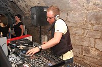 Raw Elements And Deep Grooves im Grease Bild: Raw Elements And Deep Grooves im Grease