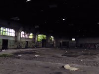 Bild: Unwirkliche Orte: Lokschuppen bei Bitterfeld