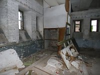 Bild: Unwirkliche Orte: Lokschuppen bei Bitterfeld