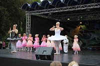 Zeitreise mit dem Tanzstudio Radeva Bild: Zeitreise mit dem Tanzstudio Radeva