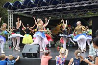 Zeitreise mit dem Tanzstudio Radeva Bild: Zeitreise mit dem Tanzstudio Radeva