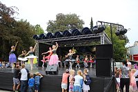 Zeitreise mit dem Tanzstudio Radeva Bild: Zeitreise mit dem Tanzstudio Radeva