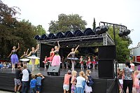 Zeitreise mit dem Tanzstudio Radeva Bild: Zeitreise mit dem Tanzstudio Radeva