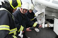 Bild: Undichte Fracht wurde &uuml;berpr&uuml;ft