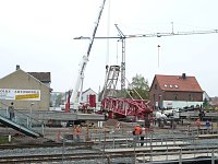 Bild: Koloss wird montiert