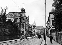 Bild: Bahnhofstra&szlig;e im Wandel der Zeit