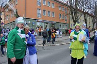Bild: N&auml;rrinnen und Narren trotzen Wetter (1)