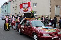 Bild: N&auml;rrinnen und Narren trotzen Wetter (1)