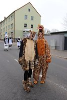 Bild: N&auml;rrinnen und Narren trotzen Wetter (2)