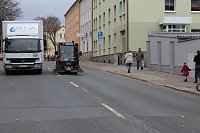 Bild: N&auml;rrinnen und Narren trotzen Wetter (2)
