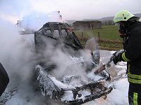 Bild: Auto brannte aus