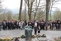 Gedenkveranstaltung zum 71. Jahrestag der Befreiung des KZ Mittelbau-Dora Bild: Gedenkveranstaltung zum 71. Jahrestag der Befreiung des KZ Mittelbau-Dora