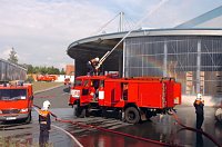 Bild: Juli: Feuerwehr&uuml;bung im IFA Industriegebiet
