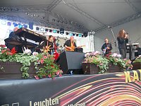 Karussell live Bild: Karussell live