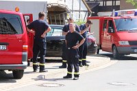 Einsatzkräfte bei der Evakuierung Bild: Einsatzkräfte bei der Evakuierung