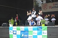 Das Tanzstudio Radeva gab auf dem Rolandsfest die Highlights ihres Repertoires zum Besten Bild: Das Tanzstudio Radeva gab auf dem Rolandsfest die Highlights ihres Repertoires zum Besten