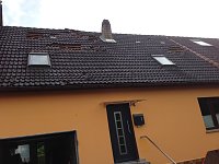 Bild: Aufr&auml;umarbeiten nach der Windhose
