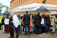 Bild: Nass vor der Premiere