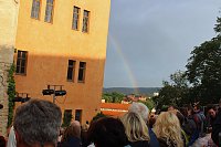 Bild: Nass vor der Premiere
