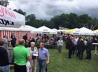 Bild: Familienfest der Peter Gruppe