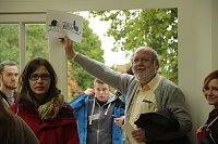 Bild: Spuren hinterlassen - vom Campus aus ging es f&uuml;r rund 100 Studierende heute hinaus, die Region und ihre Verein kennen lernen
