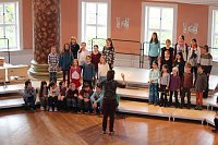 Bild: Getanzt und gesungen