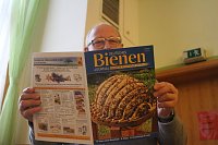 Bild: Imkern will gelernt sein