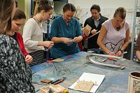 Bild: Bastelabend in der Jugendkunstschule