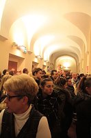 Bild: Volles Haus - der Weihnachtsbasar der Petersbergschule lockte jede Menge Besucher