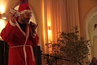 Bild: Volles Haus - der Weihnachtsbasar der Petersbergschule lockte jede Menge Besucher