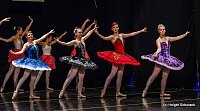 Bild: Die Sch&ouml;ne und das Biest ein Ballettm&auml;rchen.