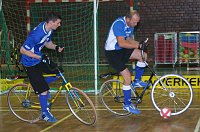 Bild: Nordhausen verteilte Geschenke und Ilfeld errang den ersten Sieg - 2. Spieltag in der Radball Oberliga