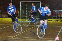 Bild: Nordhausen verteilte Geschenke und Ilfeld errang den ersten Sieg - 2. Spieltag in der Radball Oberliga