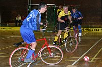 Bild: Nordhausen verteilte Geschenke und Ilfeld errang den ersten Sieg - 2. Spieltag in der Radball Oberliga