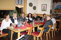 Weihnachtskonzert und Weihnachtsfeier Bild: Weihnachtskonzert und Weihnachtsfeier