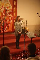 Bild: Sophie Kleemann interpretiert Lenard Cohens Hallelujah