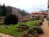 Bild: Peter Blei unterwegs im Kloster Michaelstein bei Blankenburg