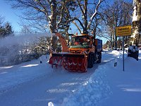 Schneefräse im Einsatz Bild: Schneefräse im Einsatz