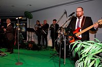 Gemeinsam feiern - gemeinsam genießen Bild: Gemeinsam feiern - gemeinsam genießen